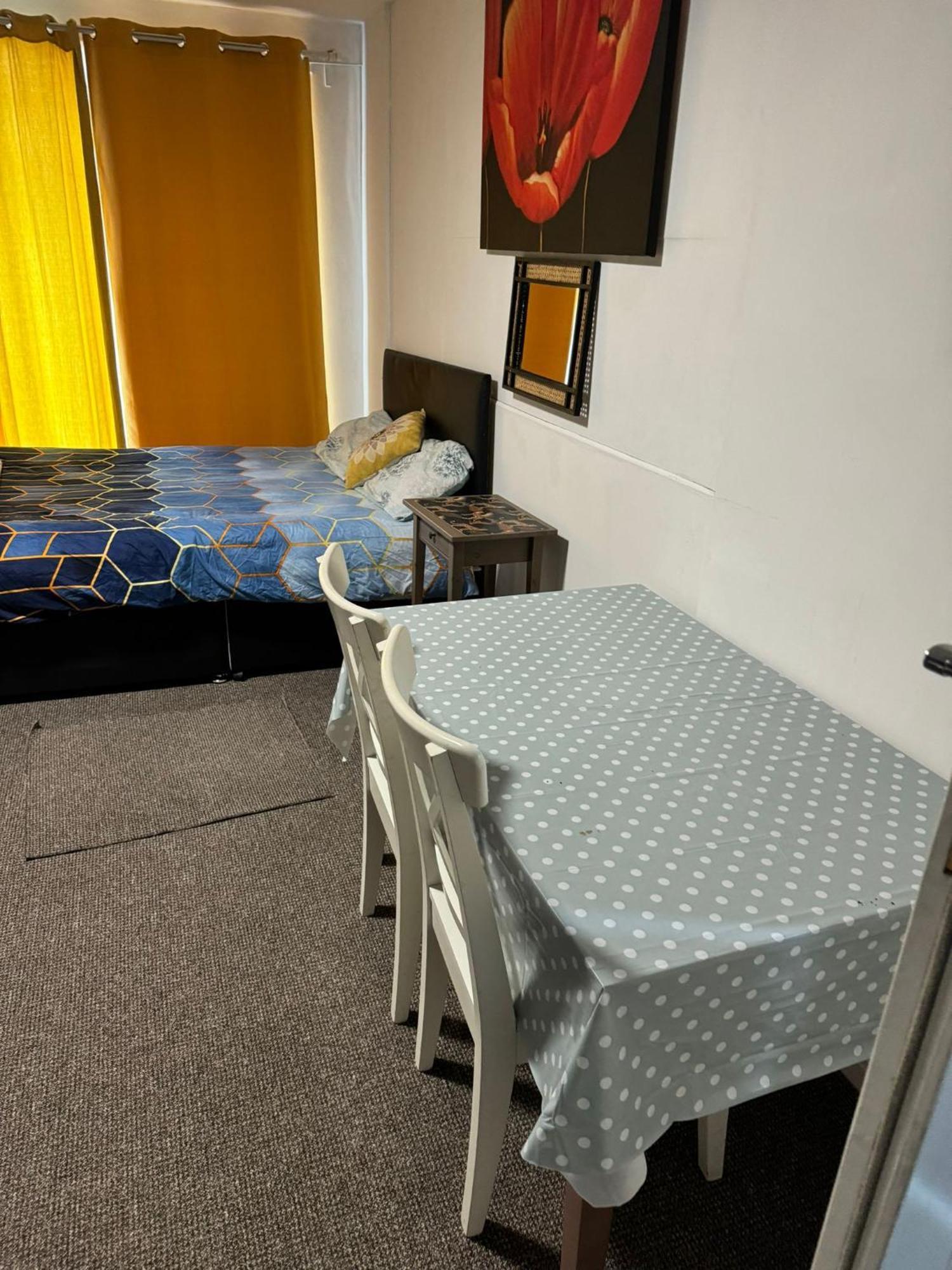 Gatwick Star Night Stay - Gatwick Crawley Kültér fotó