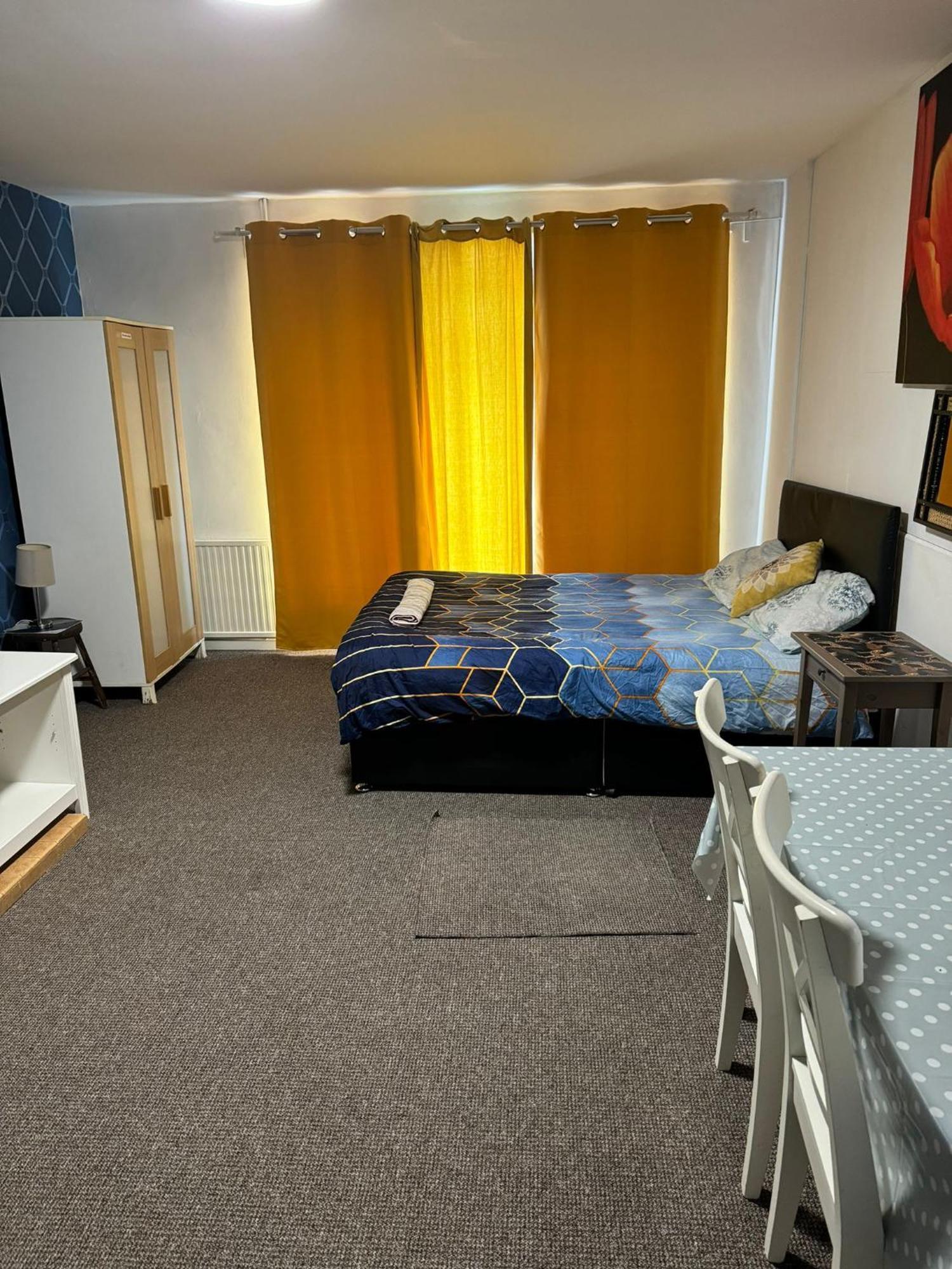 Gatwick Star Night Stay - Gatwick Crawley Kültér fotó